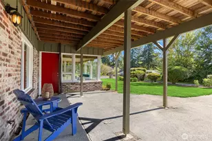 398 Ferncliff Ave NE, Bainbridge Island, WA 98110 - Photo 29