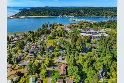 398 Ferncliff Avenue NE, Bainbridge Island, WA 98110 - Photo 39