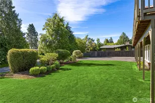 398 Ferncliff Ave NE, Bainbridge Island, WA 98110 - Photo 37