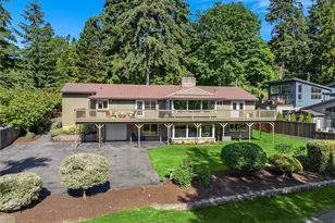 398 Ferncliff Ave NE, Bainbridge Island, WA 98110 - Photo 3
