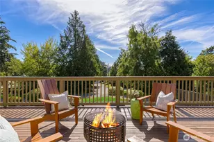 398 Ferncliff Ave NE, Bainbridge Island, WA 98110 - Photo 11
