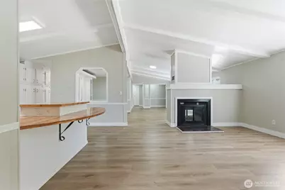601 166th Street Ct E, Spanaway, WA 98387 - Photo 11