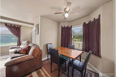 204 E Street SW, Ephrata, WA 98823 - Photo 5