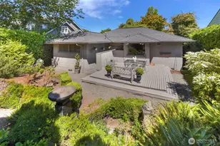 1871 40th Ave E, Seattle, WA 98112 - Photo 29