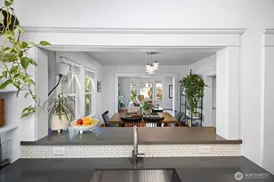4420 Dayton Ave N, Seattle, WA 98103 - Photo 3