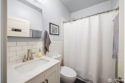 4420 Dayton Avenue N #2, Seattle, WA 98103 - Photo 11