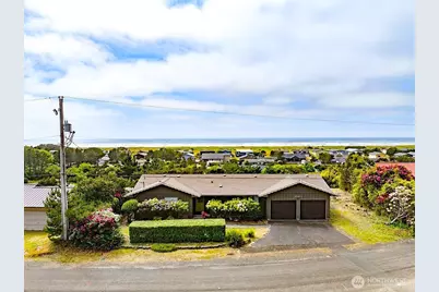 30011 J Place, Ocean Park, WA 98640 - Photo 1