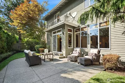 2098 211th Place SE, Sammamish, WA 98075 - Photo 35