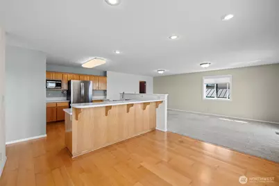 639 E Beacon View Drive, Oak Harbor, WA 98277 - Photo 13