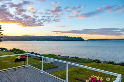 639 E Beacon View Drive, Oak Harbor, WA 98277 - Photo 5