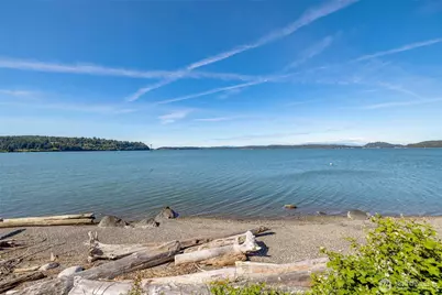 639 E Beacon View Drive, Oak Harbor, WA 98277 - Photo 25