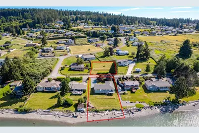 639 E Beacon View Drive, Oak Harbor, WA 98277 - Photo 3