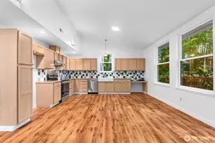 17818 SE Overlake Ct, Yelm, WA 98597 - Photo 15