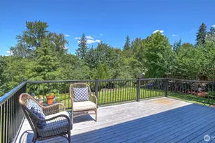 24128 NE 1st Pl, Sammamish, WA 98074 - Photo 11