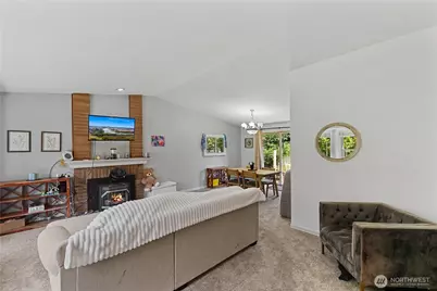 901 153rd Place SW, Lynnwood, WA 98087 - Photo 5