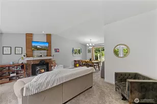 901 153rd Pl SW, Lynnwood, WA 98087 - Photo 5