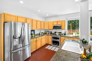 12814 69th Dr SE, Snohomish, WA 98296 - Photo 7