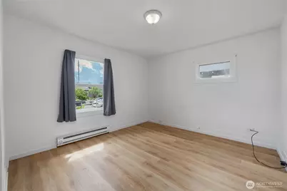 3802 S Ainsworth Avenue, Tacoma, WA 98418 - Photo 11
