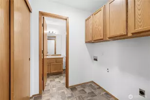 2609 C Ave, Anacortes, WA 98221 - Photo 13