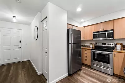 2530 15th Avenue W #401, Seattle, WA 98119 - Photo 13
