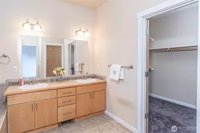 4000 NE Breakwater Court, Bremerton, WA 98311 - Photo 21