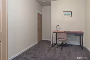 4000 NE Breakwater Ct, Bremerton, WA 98311 - Photo 9