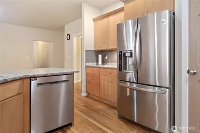 4000 NE Breakwater Court, Bremerton, WA 98311 - Photo 15