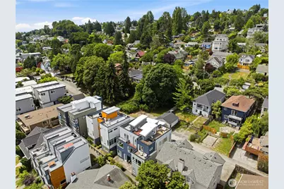 3045 21st Avenue W #C, Seattle, WA 98199 - Photo 23