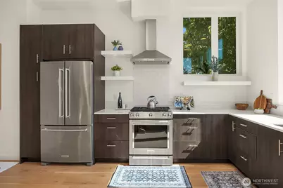 3045 21st Avenue W #C, Seattle, WA 98199 - Photo 7