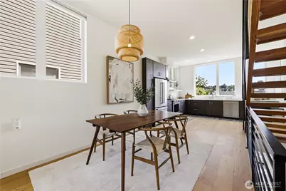 3045 21st Avenue W #C, Seattle, WA 98199 - Photo 3