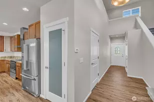 2142 S 263rd St, Des Moines, WA 98198 - Photo 23