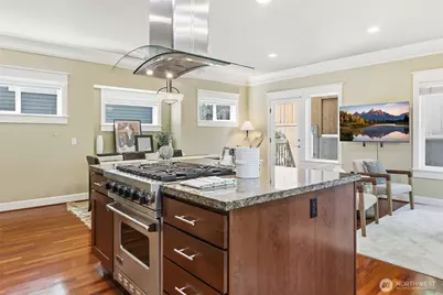 1125 Lake Washington Boulevard S, Seattle, WA 98144 - Photo 9