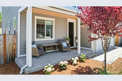 740 SE Nordmann Loop, Port Orchard, WA 98366 - Photo 3