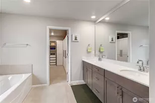 17621 Crossing Dr E, Puyallup, WA 98374 - Photo 13