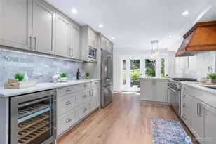 17521 NE 38th Ct, Redmond, WA 98052 - Photo 5
