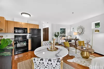 4020 Aurora Avenue N #305, Seattle, WA 98103 - Photo 7
