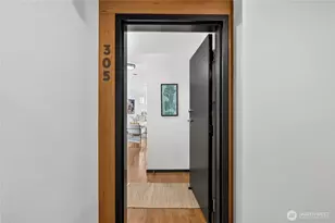 4020 Aurora Ave N, Seattle, WA 98103 - Photo 3