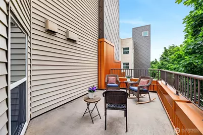 4020 Aurora Avenue N #305, Seattle, WA 98103 - Photo 19