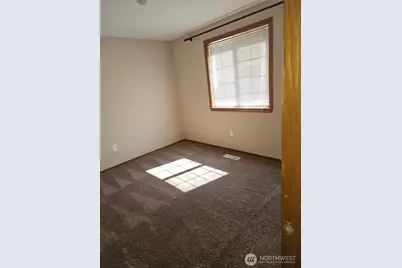 2334 Island Drive NW, Olympia, WA 98502 - Photo 11