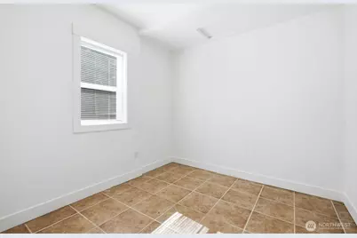 904 La Salle Street, Yakima, WA 98901 - Photo 9