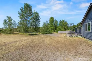 235 Flatt Rd, Kelso, WA 98626 - Photo 21