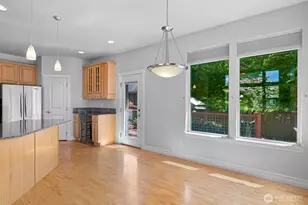 875 N Park St, Lynden, WA 98264 - Photo 9