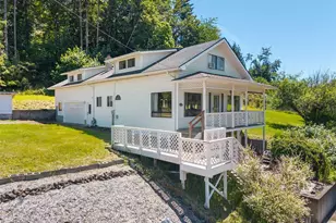 1122 SE 1st St, Winlock, WA 98596 - Photo 5