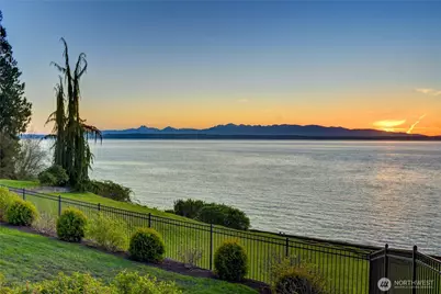 16404 75th Place W, Edmonds, WA 98026 - Photo 1