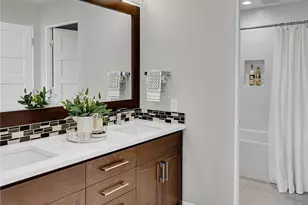 16404 75th Pl W, Edmonds, WA 98026 - Photo 37