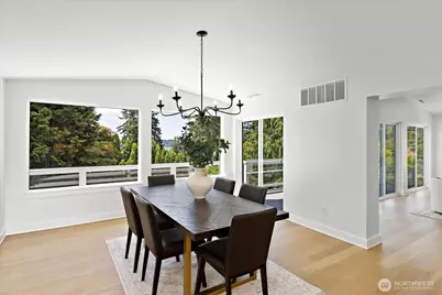 18226 62nd Avenue NE, Kenmore, WA 98028 - Photo 11