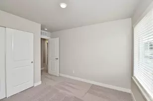 8741 151st St E, Puyallup, WA 98375 - Photo 13