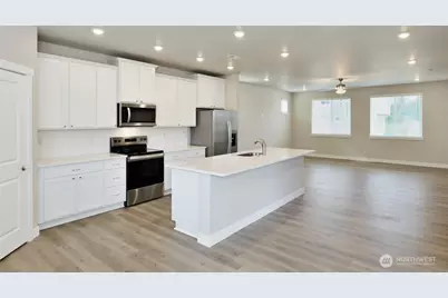 8741 151st Street E, Puyallup, WA 98375 - Photo 5