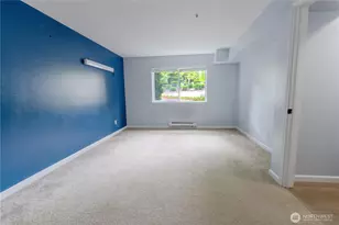 10709 Valley View Rd, Bothell, WA 98011 - Photo 11