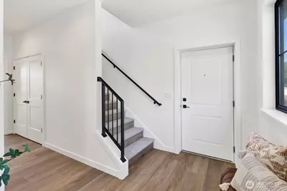 105 S 8th Street #101, Lynden, WA 98264 - Photo 7